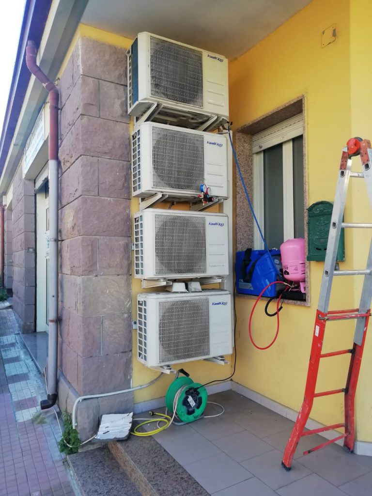 Manutenzione condizionatori - Centro Elettronica Sassari
